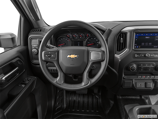 2023 Chevrolet Silverado 2500HD | Steering wheel/Center Console