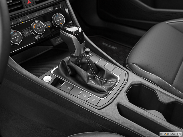 2023 Volkswagen Jetta | Gear shifter/center console