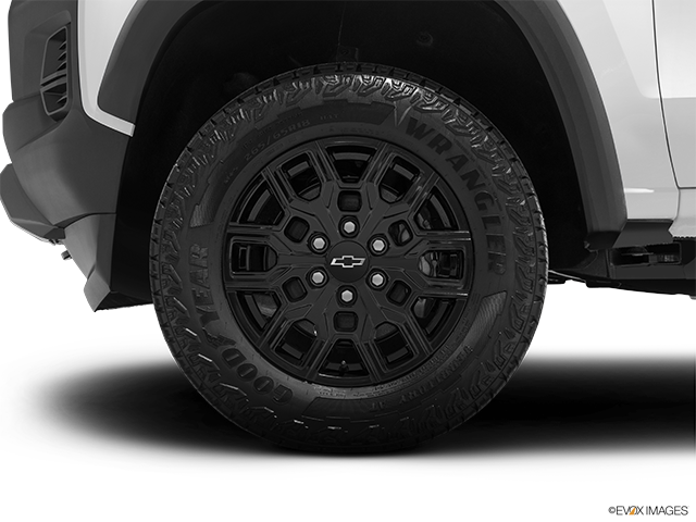 2024 Chevrolet Colorado | Front Drivers side wheel at profile