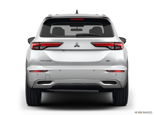 2024 Mitsubishi Outlander | Low/wide rear