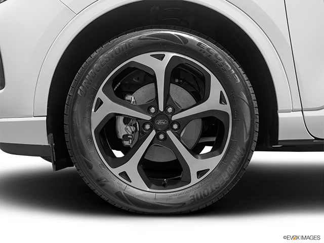 2024 Ford Escape | Front Drivers side wheel at profile