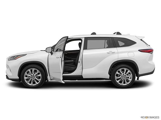 2024 Toyota Highlander | Driver's side profile with drivers side door open