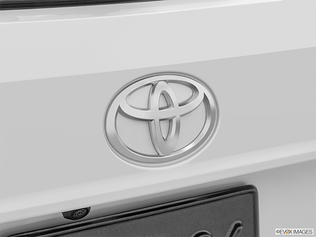 2024 Toyota Highlander | Rear manufacturer badge/emblem