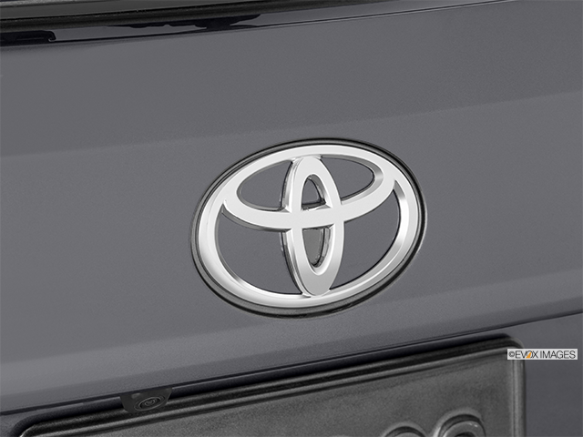 2024 Toyota Highlander | Rear manufacturer badge/emblem