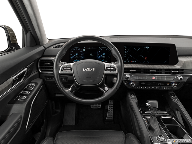 2024 Kia Telluride | Steering wheel/Center Console