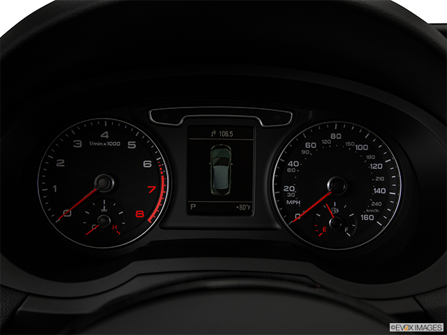 2015 Audi Q3 | Speedometer/tachometer