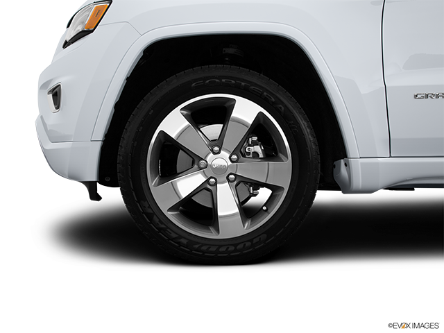 2015 Jeep Grand Cherokee | Front Drivers side wheel at profile