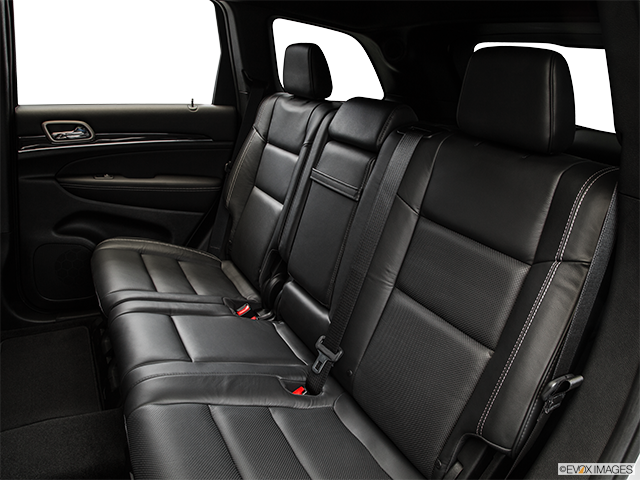 2015 Jeep Grand Cherokee | Rear seats from Drivers Side