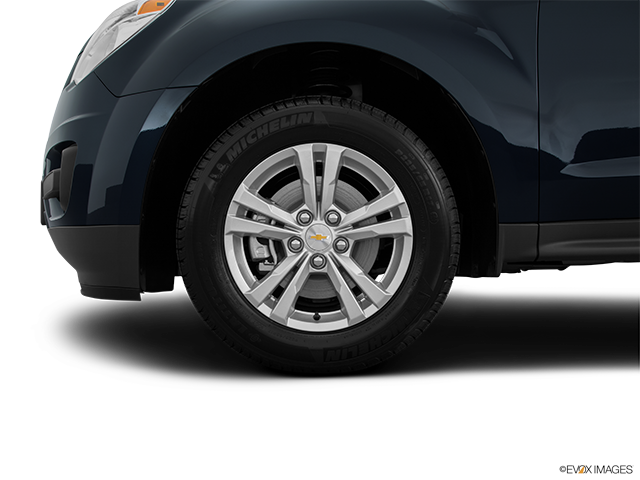 2015 Chevrolet Equinox | Front Drivers side wheel at profile