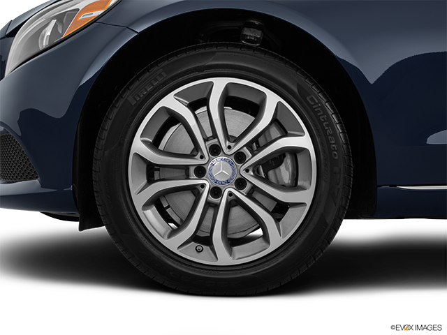 2015 Mercedes-Benz Classe C | Front Drivers side wheel at profile