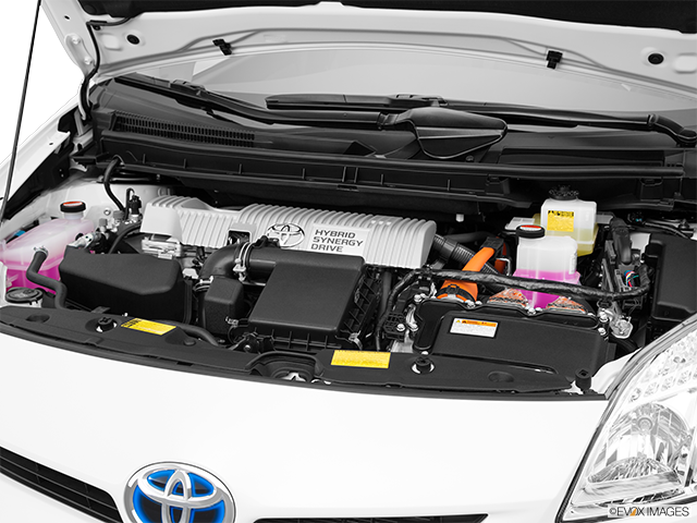 2015 Toyota Prius | Engine
