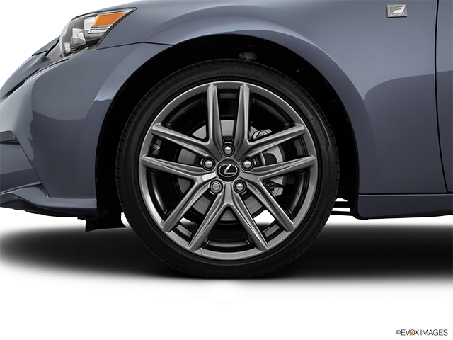 2015 Lexus IS 250 | Front Drivers side wheel at profile