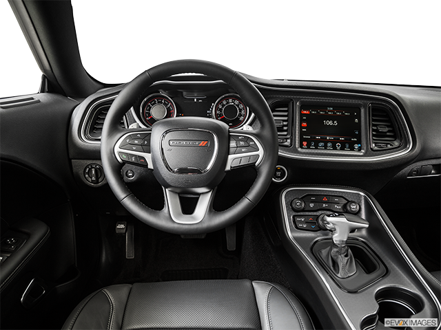2015 Dodge Challenger | Steering wheel/Center Console