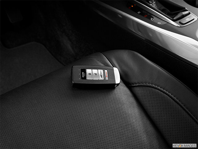 2015 Acura MDX | Key fob on driver’s seat