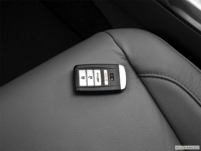 2015 Acura MDX | Key fob on driver’s seat