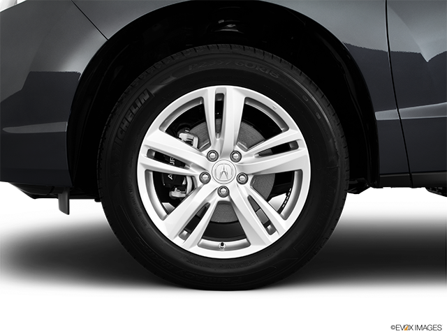 2015 Acura RDX | Front Drivers side wheel at profile