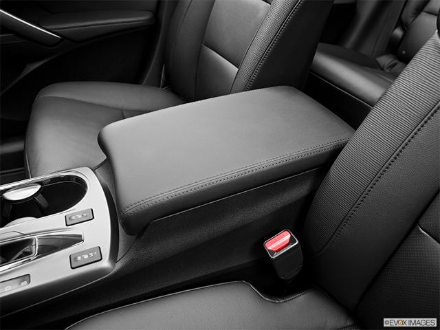2015 Acura RDX | Front center console with closed lid, from driver’s side looking down