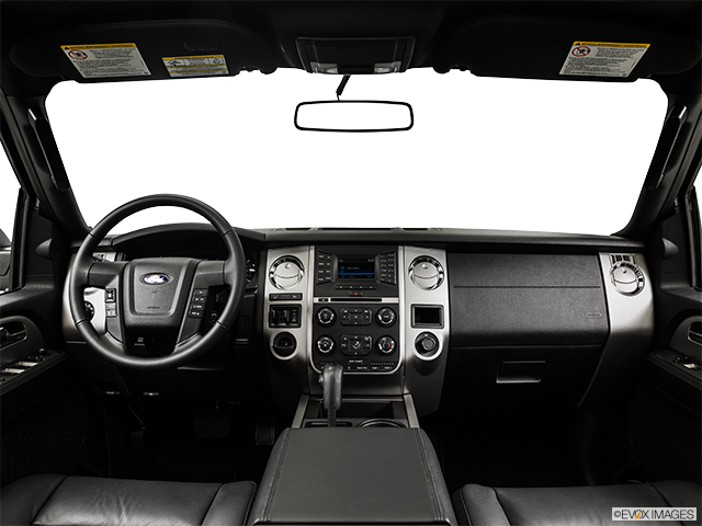 2015 Ford Expedition | Centered wide dash shot