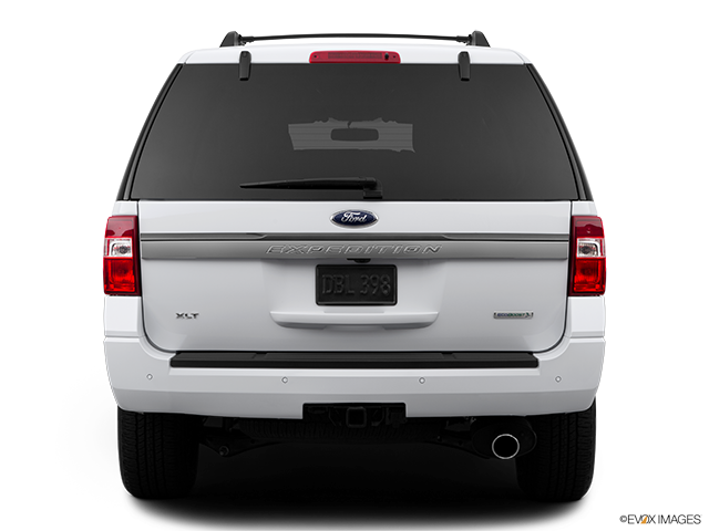 2015 Ford Expedition | Low/wide rear