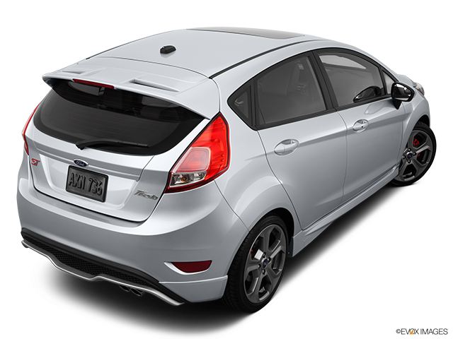 2015 Ford Fiesta | Rear 3/4 angle view