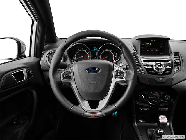 2015 Ford Fiesta | Steering wheel/Center Console