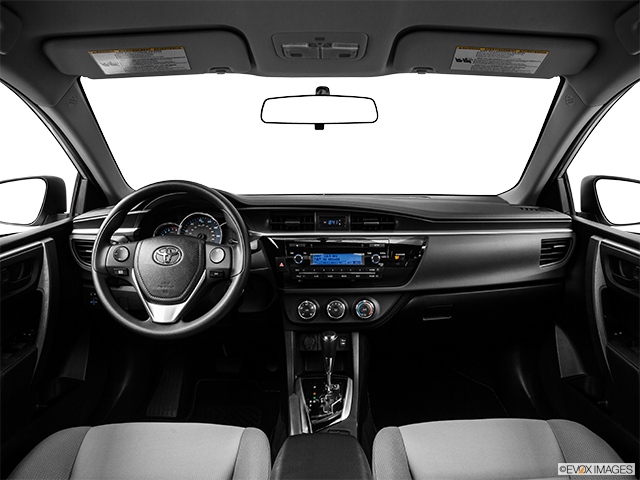 2015 Toyota Corolla | Centered wide dash shot