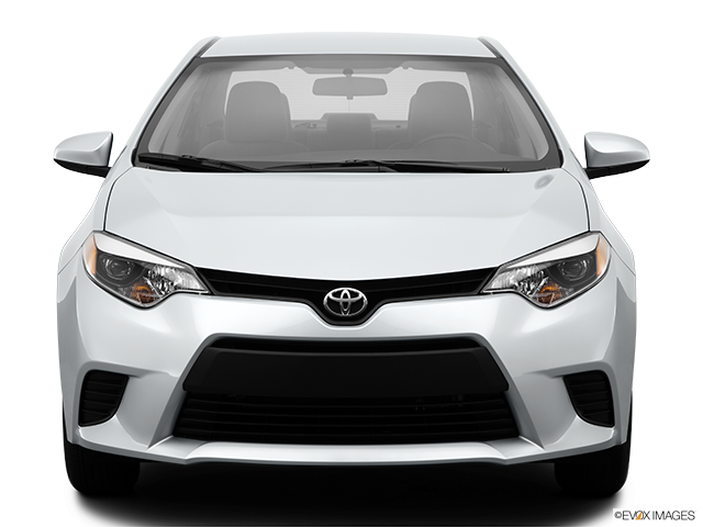 2015 Toyota Corolla | Low/wide front