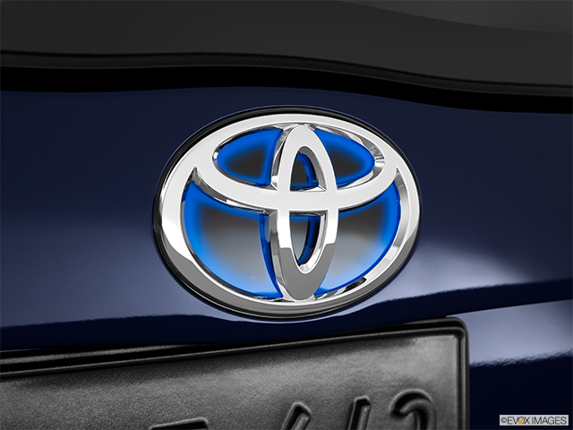 2015 Toyota Prius | Rear manufacturer badge/emblem