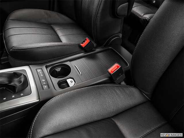 2015 Land Rover LR2: Reviews, Price, Specs, Photos and Trims | Driving.ca