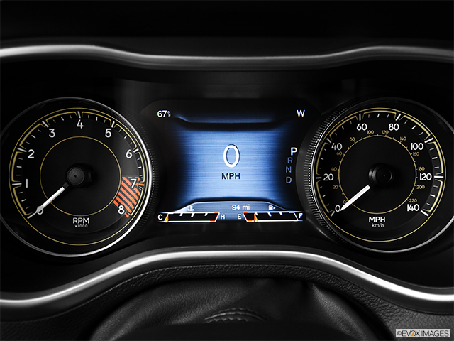 2015 Jeep Cherokee | Speedometer/tachometer