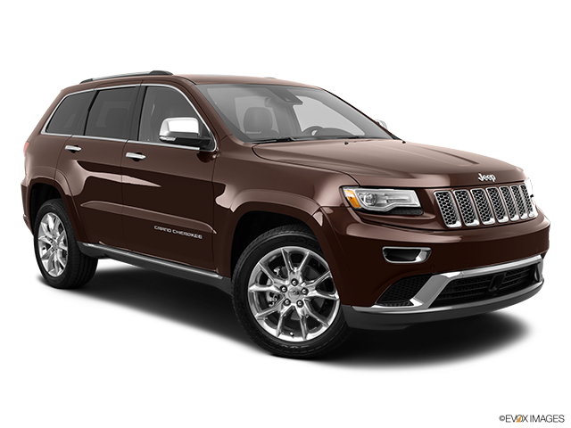 2015 Jeep Grand Cherokee | Front passenger 3/4 w/ wheels turned