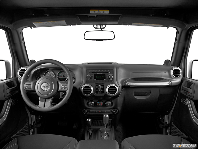 2015 Jeep Wrangler Unlimited | Centered wide dash shot