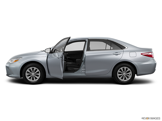 2015 Toyota Camry Hybride | Driver's side profile with drivers side door open