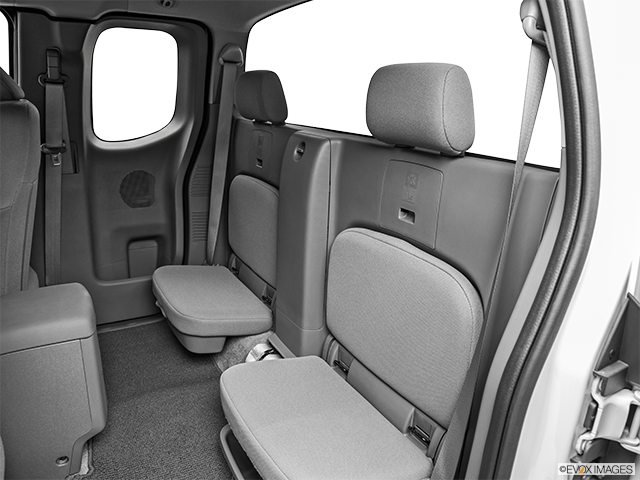 2015 Nissan Frontier | Rear seats from Drivers Side