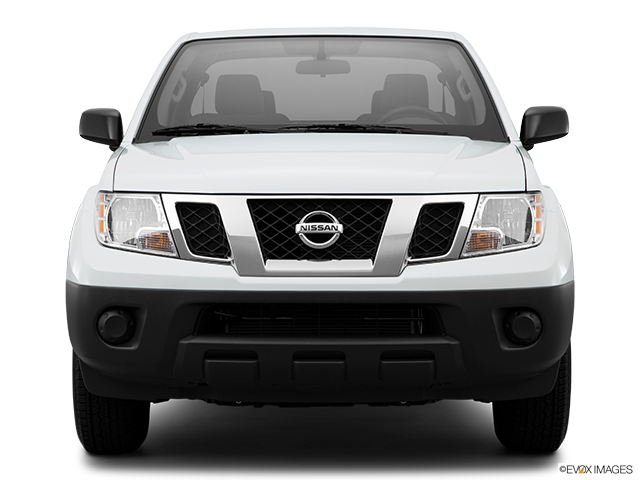 2015 Nissan Frontier | Low/wide front