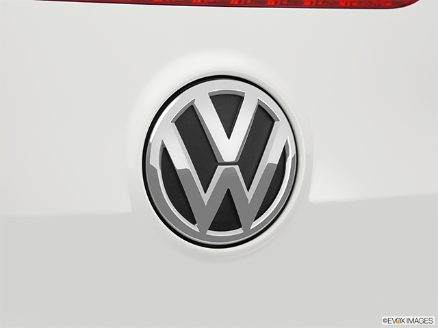2015 Volkswagen Eos | Rear manufacturer badge/emblem