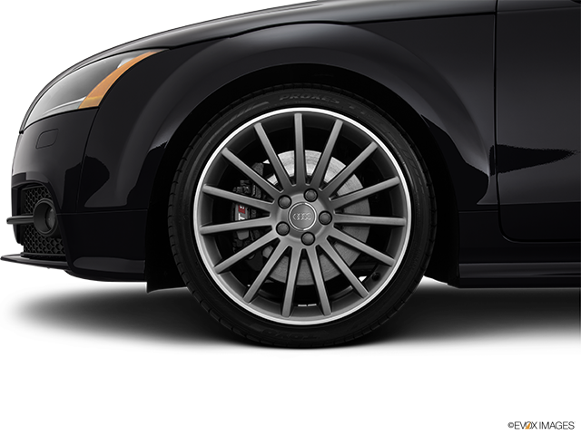 2015 Audi TTS | Front Drivers side wheel at profile