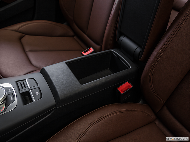 2015 Audi A3 | Front center divider