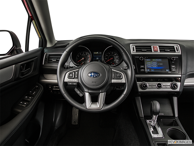 2015 Subaru Legacy | Steering wheel/Center Console