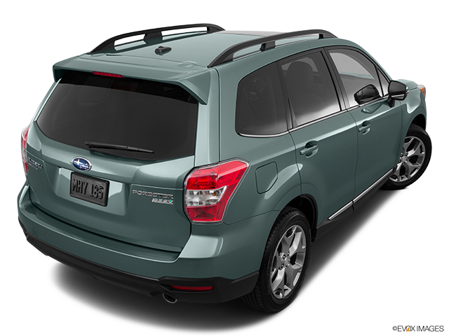 2015 Subaru Forester | Rear 3/4 angle view