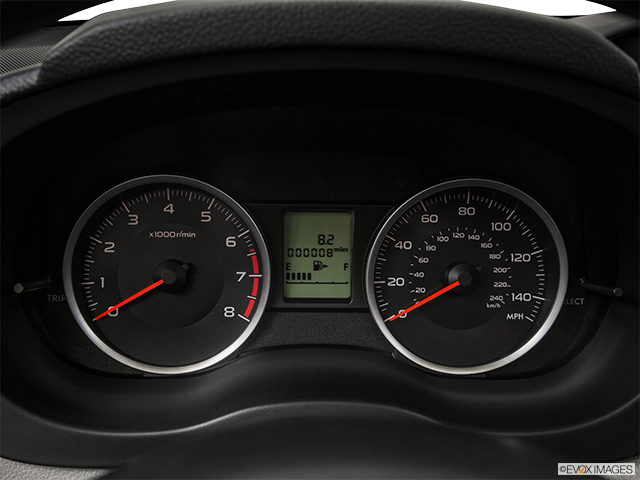 2015 Subaru Forester | Speedometer/tachometer