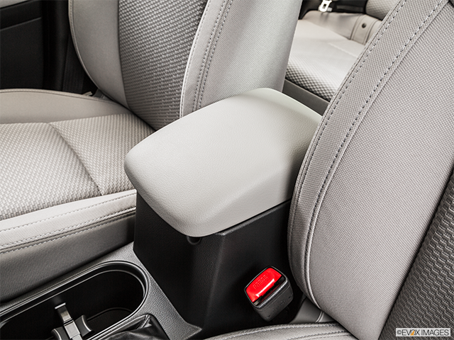 2015 Subaru Forester | Front center console with closed lid, from driver’s side looking down