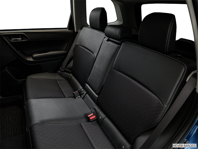 2015 Subaru Forester | Rear seats from Drivers Side