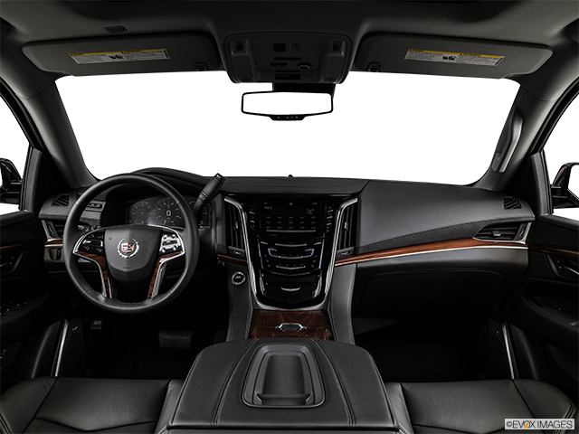 2015 Cadillac Escalade | Centered wide dash shot