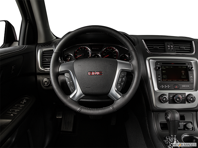 2015 GMC Acadia | Steering wheel/Center Console