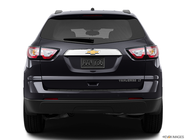 2015 Chevrolet Traverse | Low/wide rear