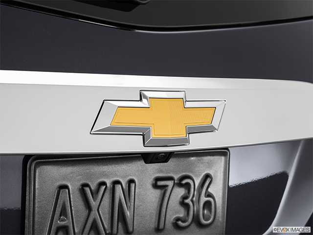 2015 Chevrolet Traverse | Rear manufacturer badge/emblem