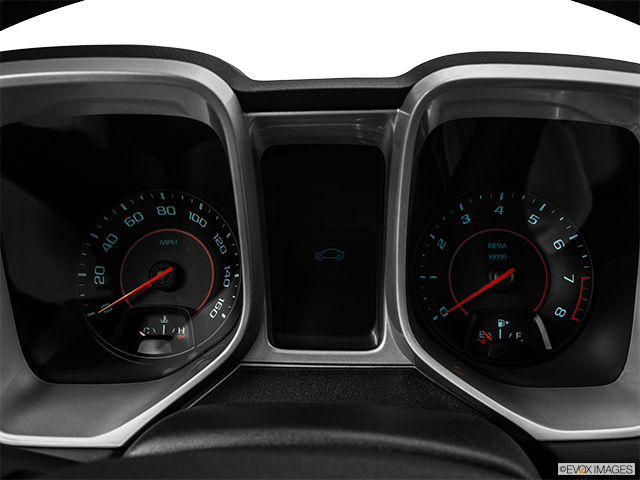 2015 Chevrolet Camaro | Speedometer/tachometer