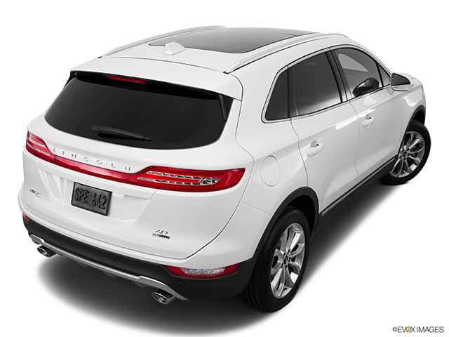 2015 Lincoln MKC | Rear 3/4 angle view