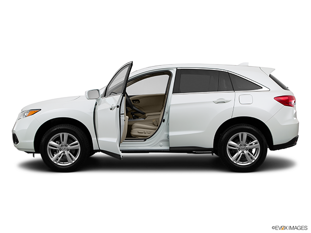 2015 Acura RDX | Driver's side profile with drivers side door open
